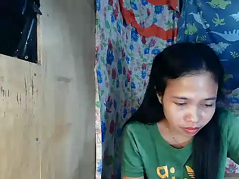 pinayskinnygirl - PinaySkinnyGirl's free webcam - UK Sex Cams