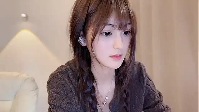 美女LH7在线直播