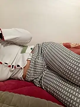 Webcam Model (Mrjana89six) is live