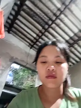 Webcam Model (Pretty-haert)  is live.Free join now!