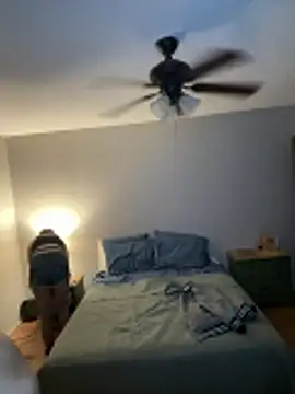 T-MarriedAndMessy-K webcam