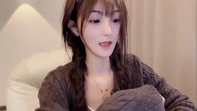 美女LH7在线直播