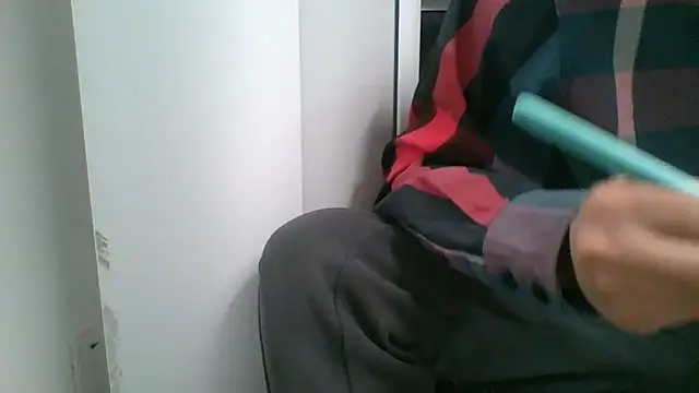 nole_china7 (Ask my age) - talk / fun / cum