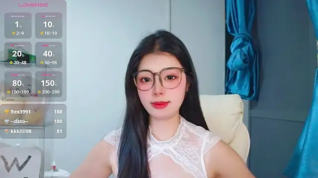 美女-XiaoYu-777在线直播