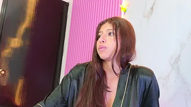 dafne17_ (F teen) - two anal plug-ins 🙈💦🔥