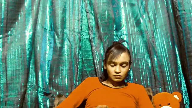 sassyxindian - SassyXindian's free webcam - UK Sex Cams