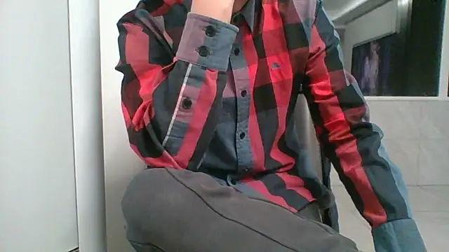 nole_china7 (Ask my age) - talk / fun / cum