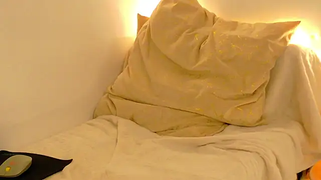 sia_a - Sia_a's free webcam - UK Sex Cams