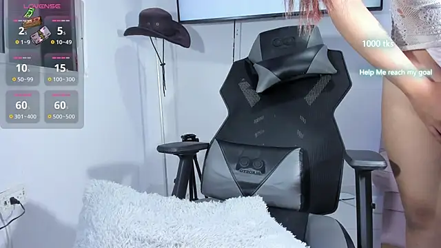 emily_palmeer - Emily_palmeer's free webcam - UK Sex Cams