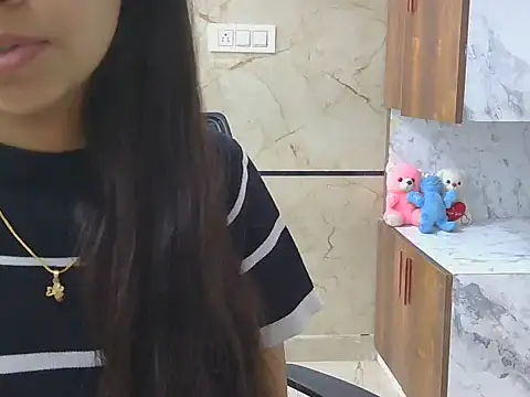 loving-manisha - Loving-Manisha's free webcam - UK Sex Cams