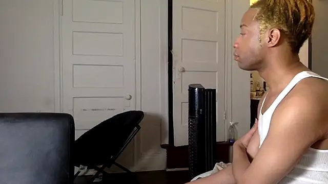 diodre_benyoon (Ask my age) - my goal is $100