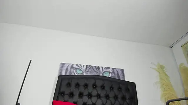 scarlet_hiit - Scarlet_Hiit's free webcam