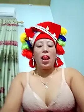 jenyly68 - JenyLy68's free webcam