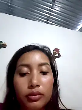 genesis_18_ - Genesis_18_'s free webcam