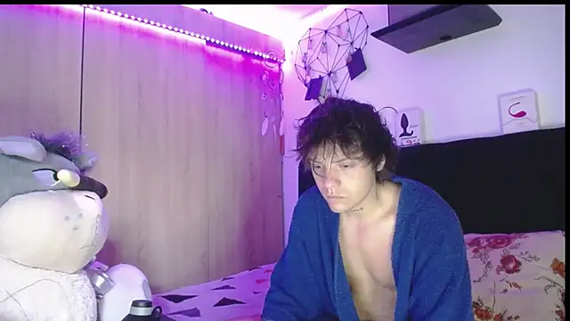 santiago_kiler - Santiago_kiler's free webcam - UK Sex Cams