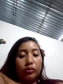 genesis_18_ (F young) - Play with fingers in pussy