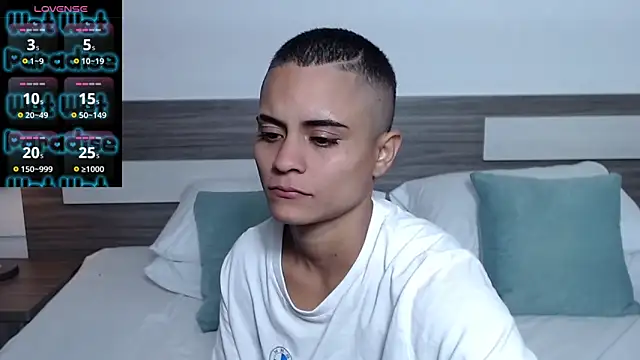 liiamthompson - Liiamthompson's free webcam - UK Sex Cams