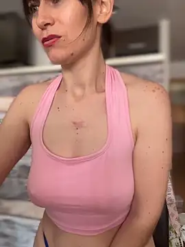 alanarius18 - AlanaRius18's free webcam - UK Sex Cams