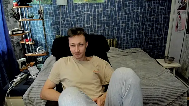 cuteboy228 - CuteBoy228's free webcam - UK Sex Cams