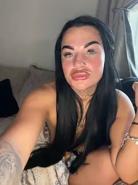 darkfantisyx - Darkfantisyx's free webcam - UK Sex Cams