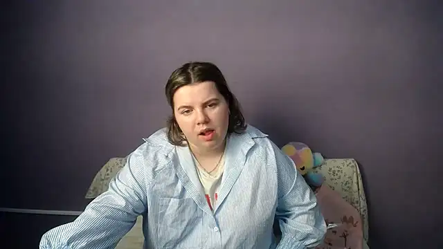 so_shy - So_shy's free webcam - UK Sex Cams