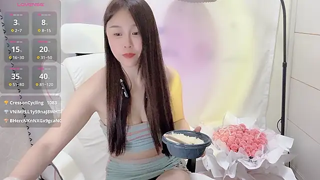 美女rainbow-166在线直播