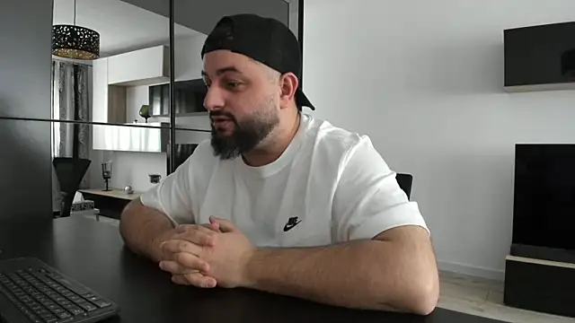 dravenpeak - DravenPeak's free webcam