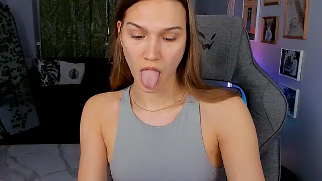 sweet_emilya - Sweet_Emilya's free webcam