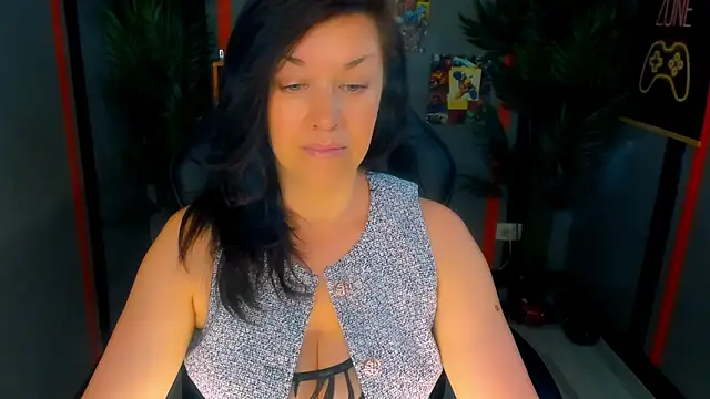 anamills - AnaMills's free webcam