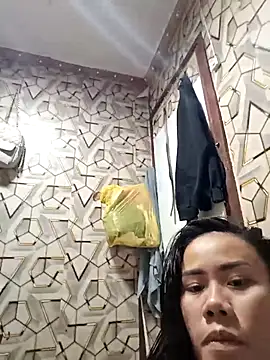 nika_hot10 - Nika_hot10's free webcam