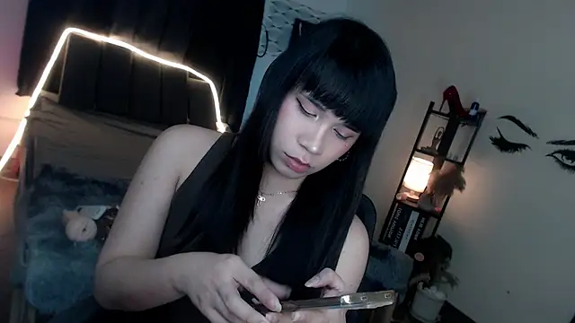 Veniceseduction live sex cam