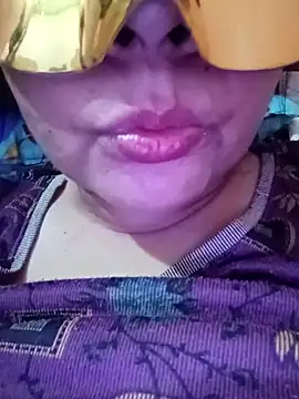 Gujju_bhabhi69 live sex cam