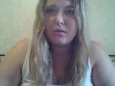 parismimi - ParisMimi's free webcam - UK Sex Cams