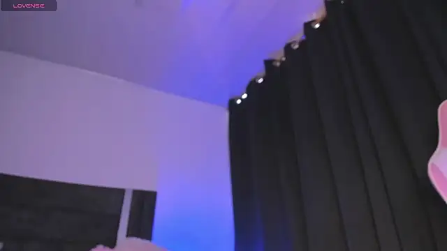 zam_blissett - Zam_Blissett's free webcam - UK Sex Cams