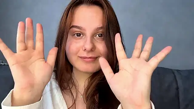 ellaizatelly - Ellaizatelly's free webcam