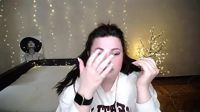 emily_mo - Emily_Mo's free webcam - UK Sex Cams