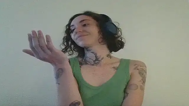 dirty_pink - Dirty_Pink's free webcam