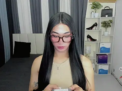 fyangfoxx (T young) - LETS CUM TOGETHERE HERE BABE