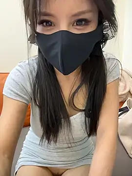 美女Carlin-yiyi在线直播