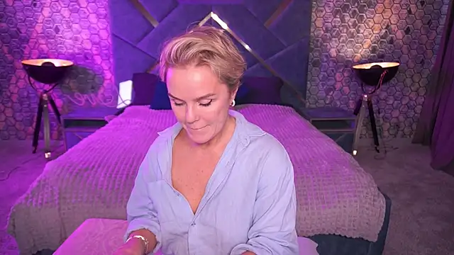 PleasureWeCouple live sex cam