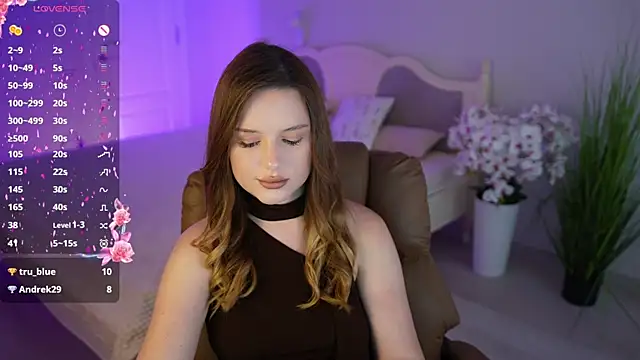 milana_moons - Milana_Moons's free webcam - UK Sex Cams