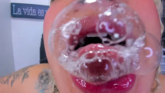 miss_danika - Miss_danika's free webcam - UK Sex Cams