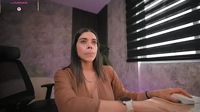 amywalker_ (F young) - Full  naked + Shake ass 😈