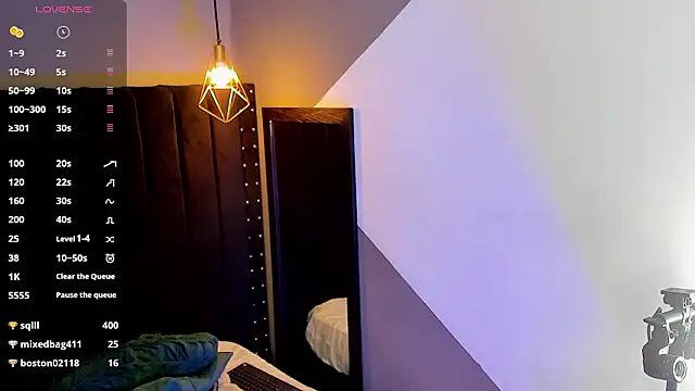 Bryan_robayo5's live cam