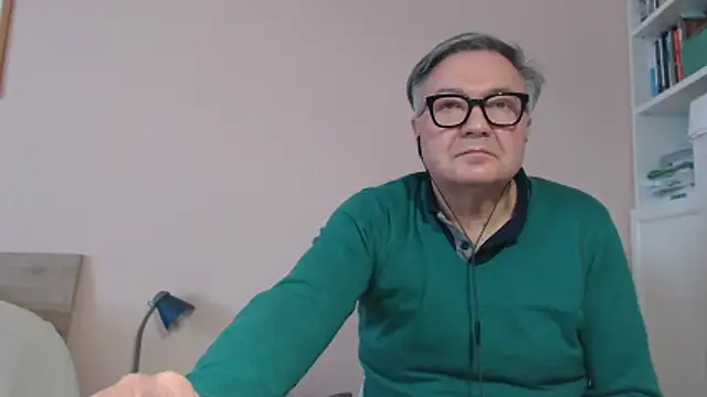 you6me (M grandpa) - Naked show cum