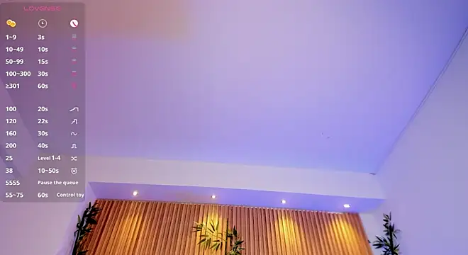 kimbrownn - Kimbrownn's free webcam