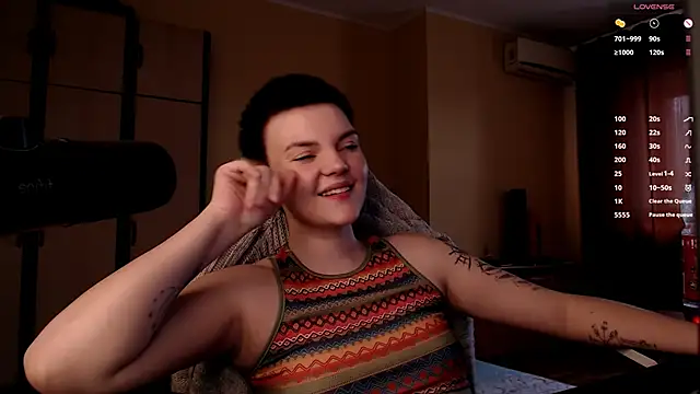 krisneal - KrisNeal's free webcam