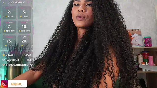 HOTBLACKANDWHITE2 live cam profile