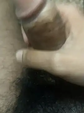 shubham_1228 (M young) - Looking for horny girls for online fun