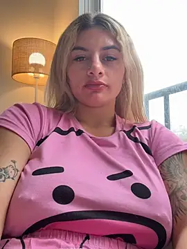 Webcam Model (AtheneaRossi)  is live.Free join now!